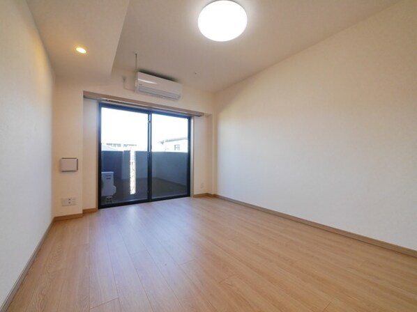 ルーブル武蔵中原参番館の物件内観写真